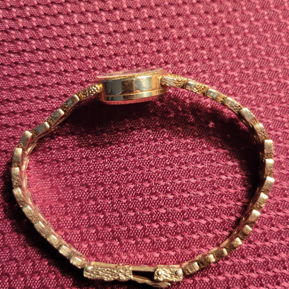 Vintage 14k Gold Rolex Women's Watch with Box & Appraisal - Picture 11 of 17